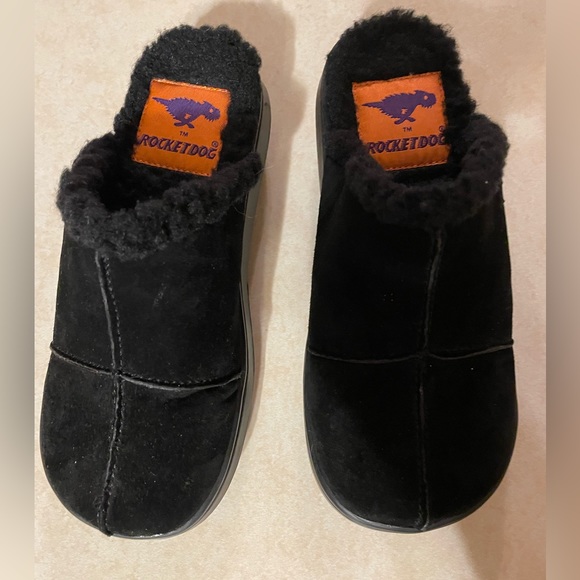 Rocket Dog Shoes Rocket Dog Suede Slip On Shoes Poshmark